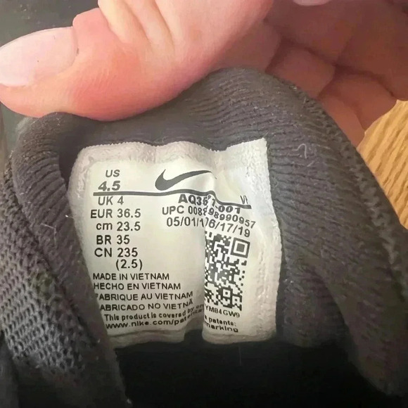 Nike Air Precision II NBK Boys Basketball Shoes size 4.5 - Picture 3 of 5